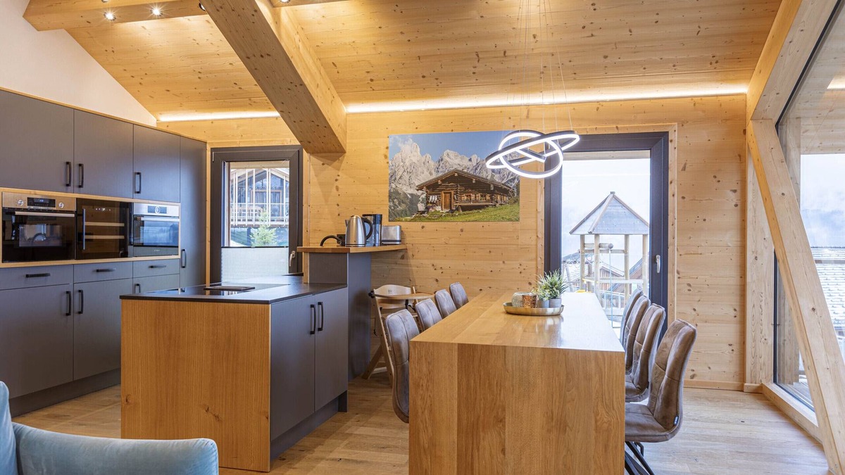 Haus im Ennstal Ski Chalet | Premium Chalet with 3 bedrooms and sauna & whirlpool