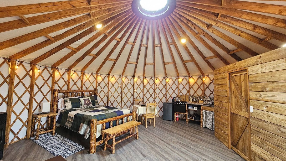 Nabesna House | Premium Comfort in the Wilderness