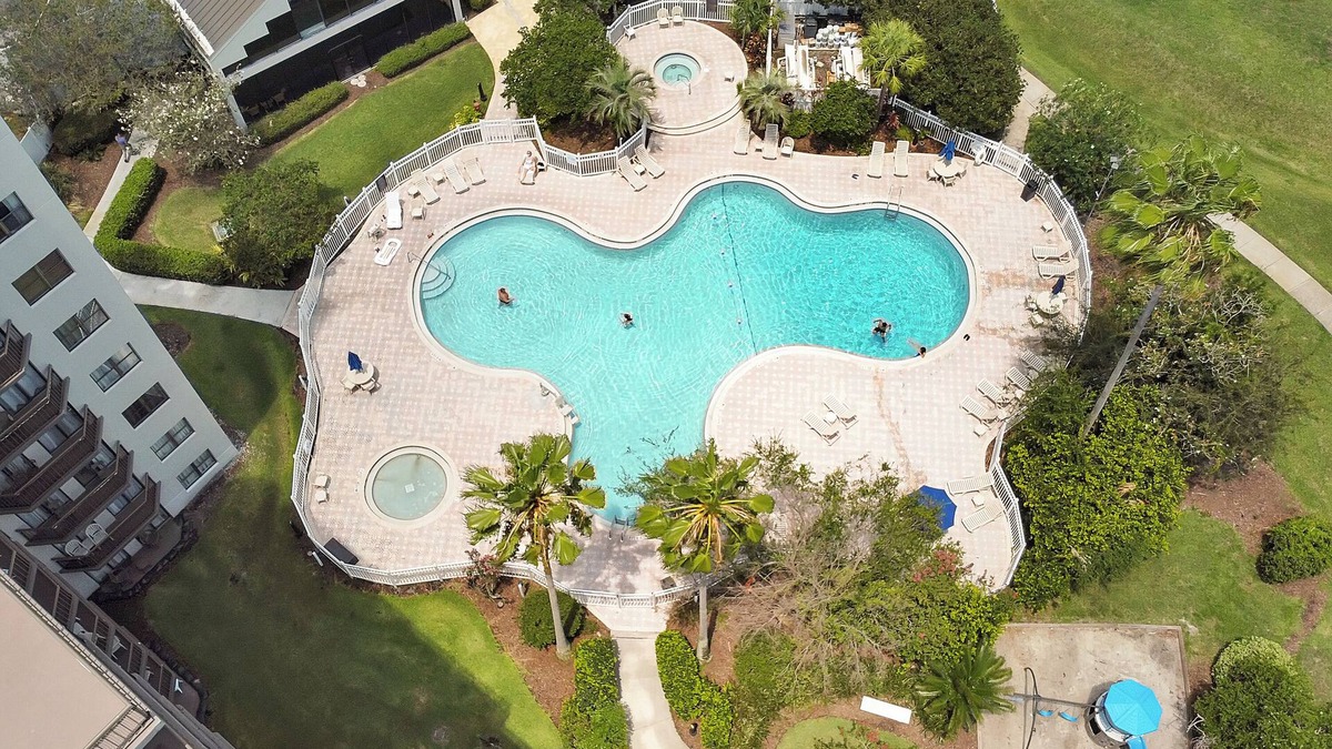 Southwest Orlando Resort | Premium Condos near Universal Studios