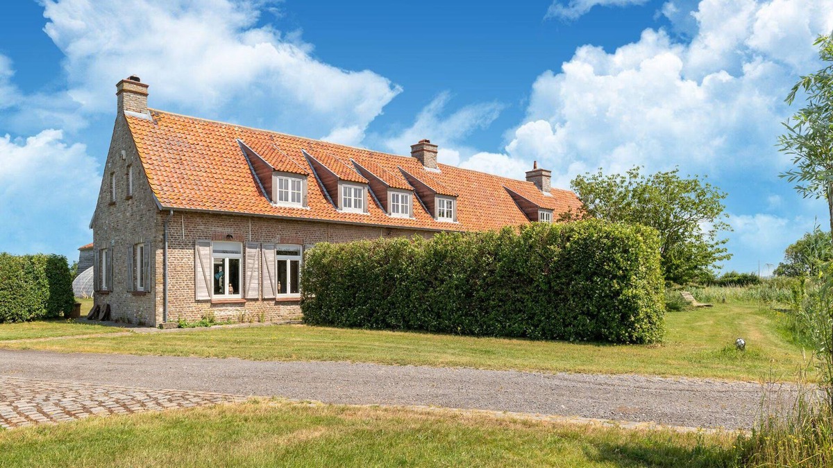 Nieuwmunster Other | Premium farmhouse in Nieuwmunster with pool