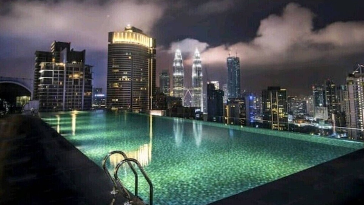 Golden Triangle Apartment | Premium KLCC . Bukit Bintang Superior Luxe Suite