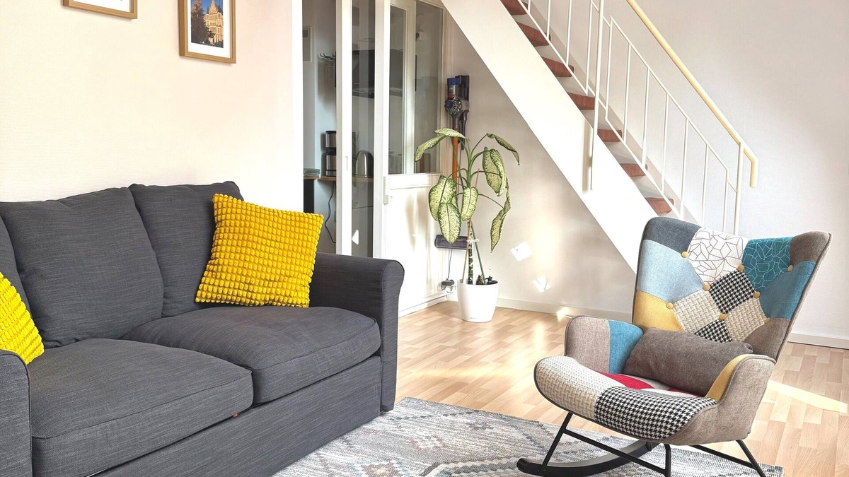 Braunschweig City Center Apartment | Premium maisonette + parking space + right in the city center