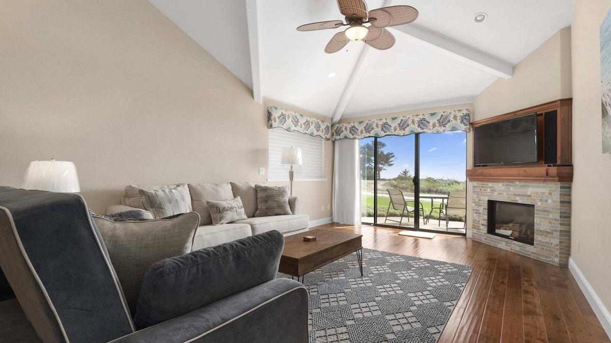 Rio del Mar Villa | Premium Ocean Front Villa at Seascape!