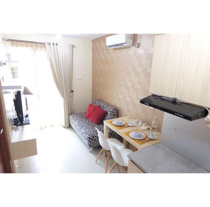 East Jakarta Apartment | Premium One Bedroom at Woodland Park Residence