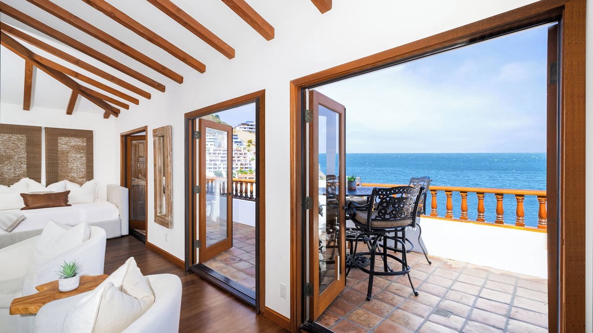 Avalon Condo | Premium Panoramic Ocean Views from Corner Unit with Fireplace & Golf Cart