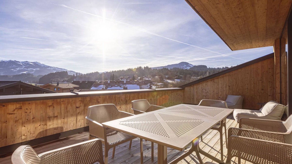 Oberndorf bei Kitzbuhel Apartment | Premium Penthouse mit 3 Schlafzimmer by Interhome