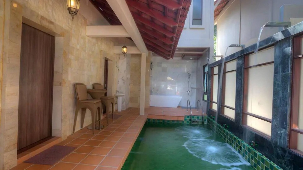 Pulau Perhentian Besar Villa | Premium Pool Villa