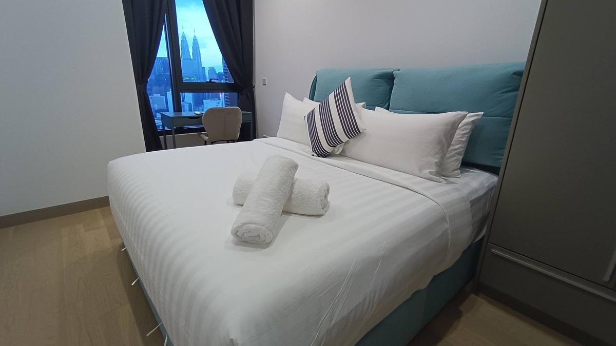 Bandar Tun Razak Apartment | Premium suite KLCC|shopping mall connected#Infinitypool