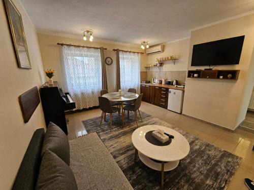 Novi Banovci Apartment | Prenoćište Lana 2