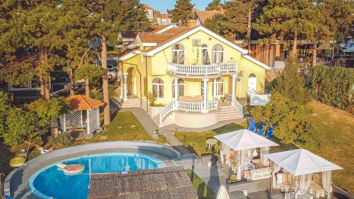 Stari Banovci Apartment | Prenociste Dunav 97 K4
