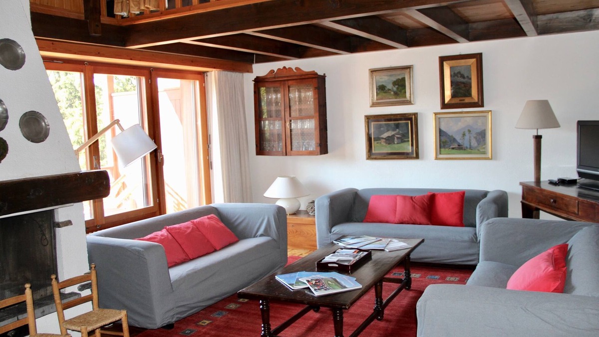 Lens Apartment | PRES FLEURIS, charming flat in Crans Montana
