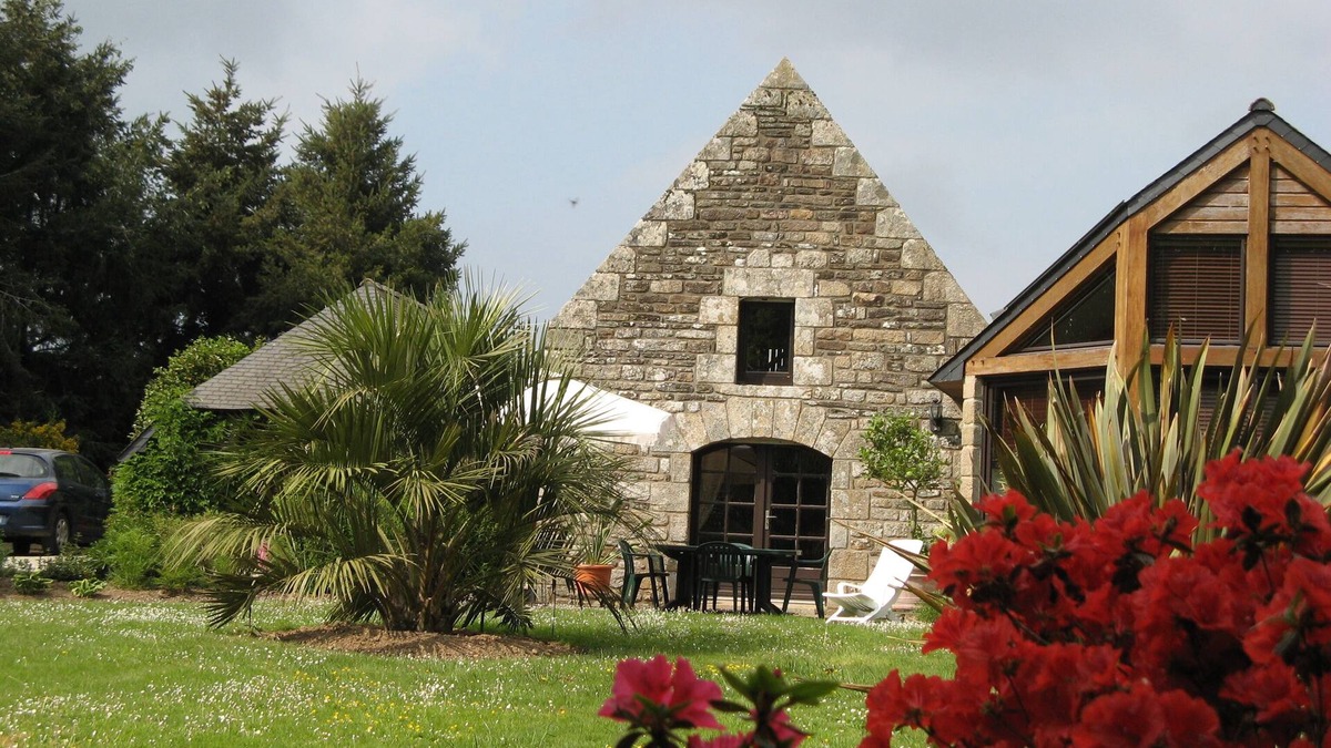 Saint-Barthelemy Cottage | PRES PONTIVY Cottage In A Country Setting And Relaxing wi-fi