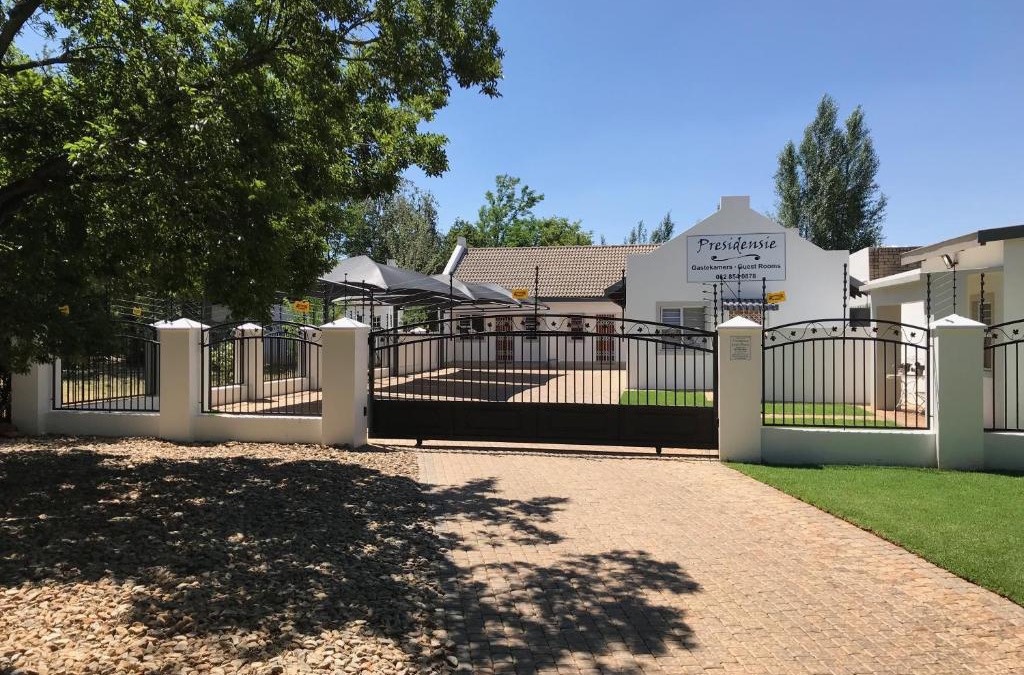 Potchefstroom House | Presidensie Guest Rooms