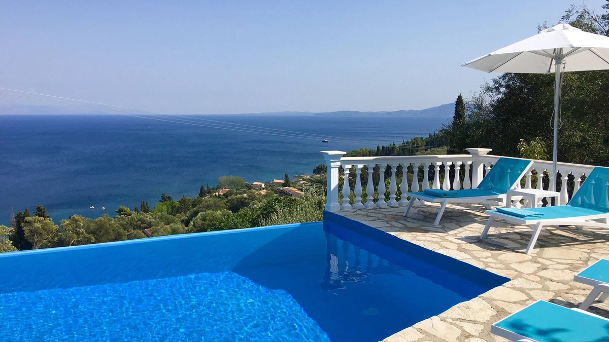 Achilleio Villa | Prestige Villas | EAST COAST | Villa with Infinity Pool & Stunning View