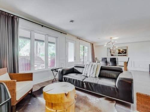 Saint-Sauveur Apartment | Prestigious condo at the foot of the St-Sauveur slopes