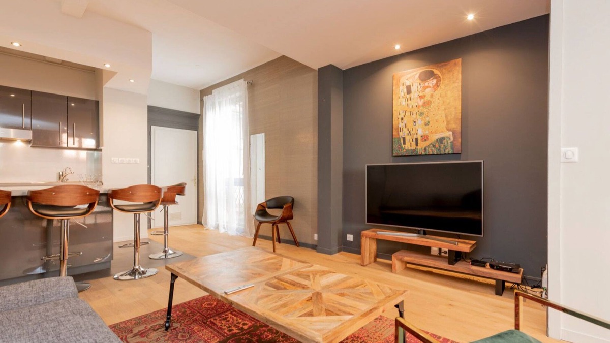 Saint-Etienne Apartment | Prestigious apartment – rue des Arts