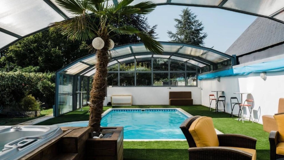 La Barthe-de-Neste House | Prestigious historic estate with heated indoor pool