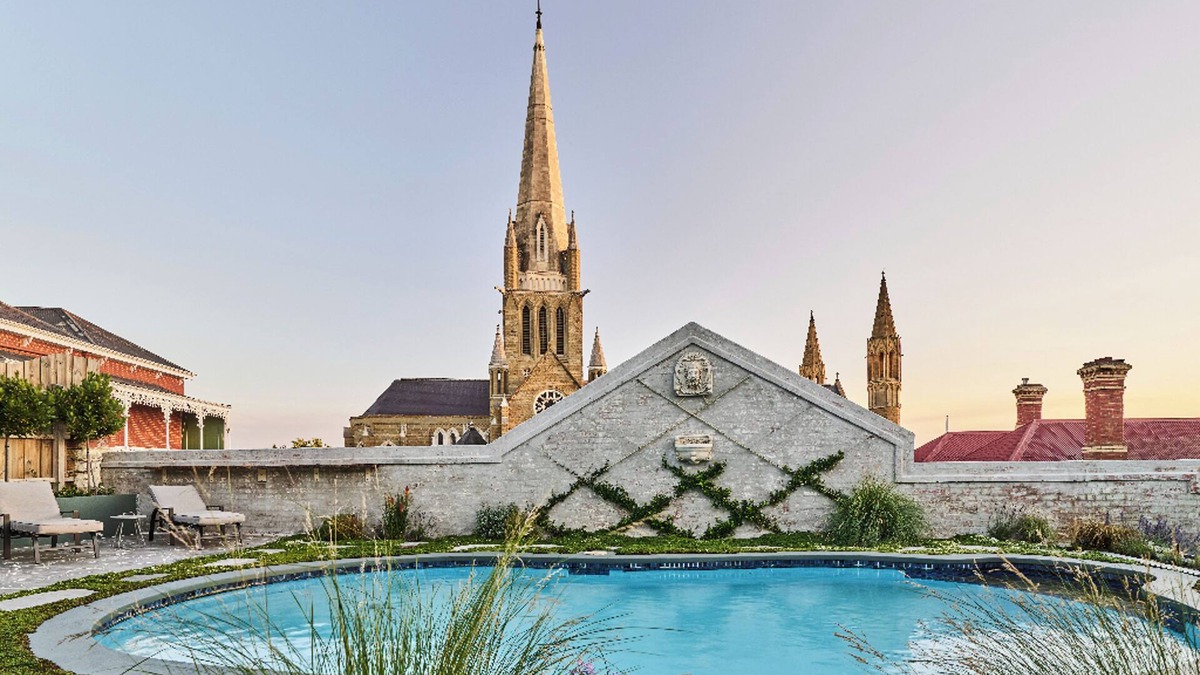 Bendigo House | Prestigious Home for Luxury Getaways