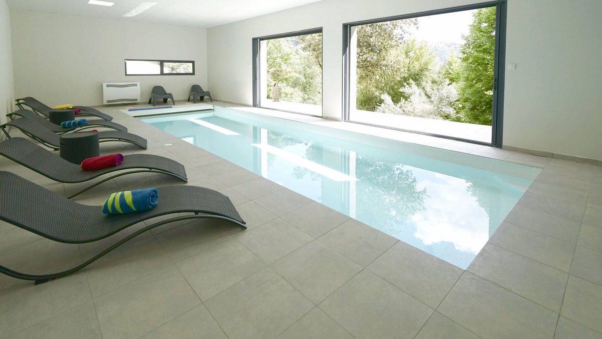 Sumene House | Prestigious villa with high-end services and exceptional panoramic view.