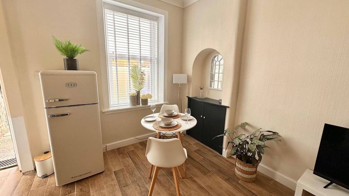 Prestwick Apartment | Prestwick/kingb/petsok/freep/Wifi/tv
