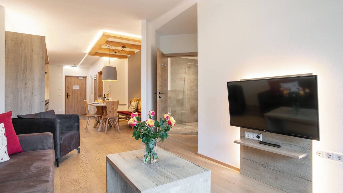 Haus im Ennstal Apartment | Pretty apartment with south-west-facing balcony