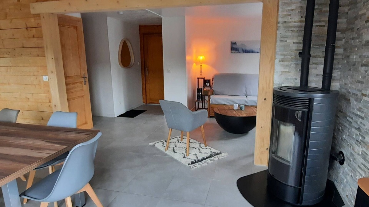 Xonrupt-Longemer Ski Chalet | Pretty chalet close to Lake Longemer
