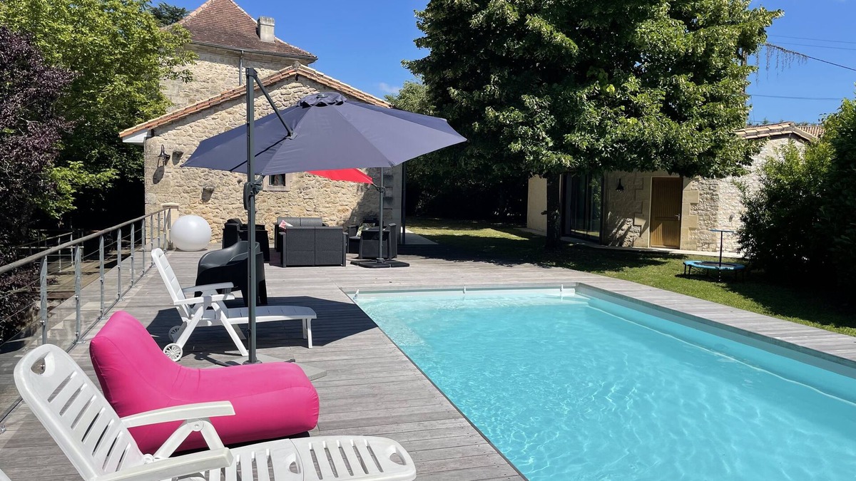 Romagne House | Pretty character house with swimming pool in Entre deux Mers (min. 5 nights)