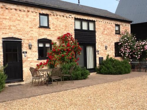 Cambridge House | Pretty Cottage in peaceful village location - Easy Commute To Cambridge