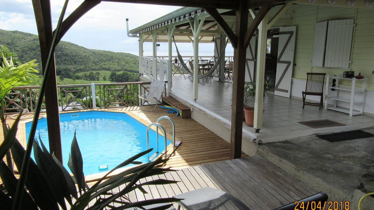 Trois-Ilets House | Pretty Creole villa, view on sea and countryside