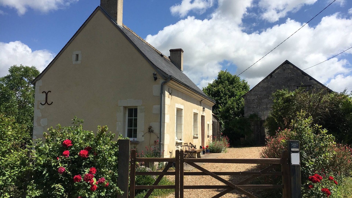 Lhomme Cottage | Pretty gite in peaceful hamlet, by La Chartre-sur-le-Loir, Vallée du Loir