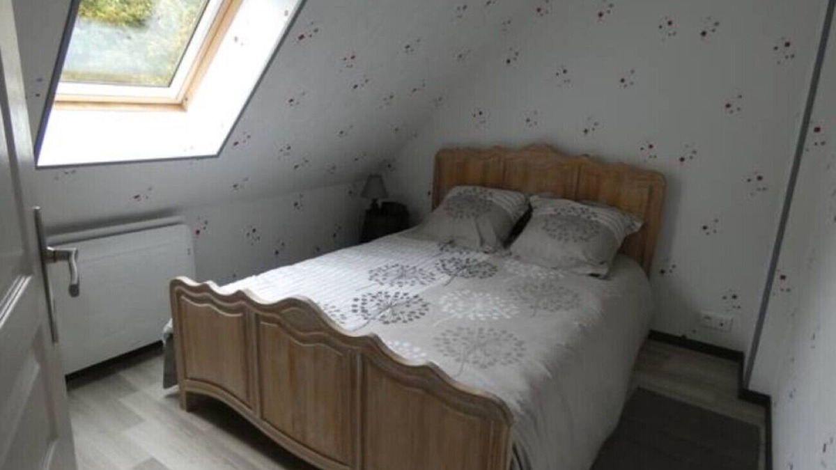 Buzancais House | Pretty holiday home "Gîte des Ecureuils"