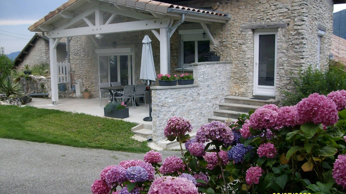 Oriol-en-Royans House | Pretty house at the foot of the Vercors Natural Massif