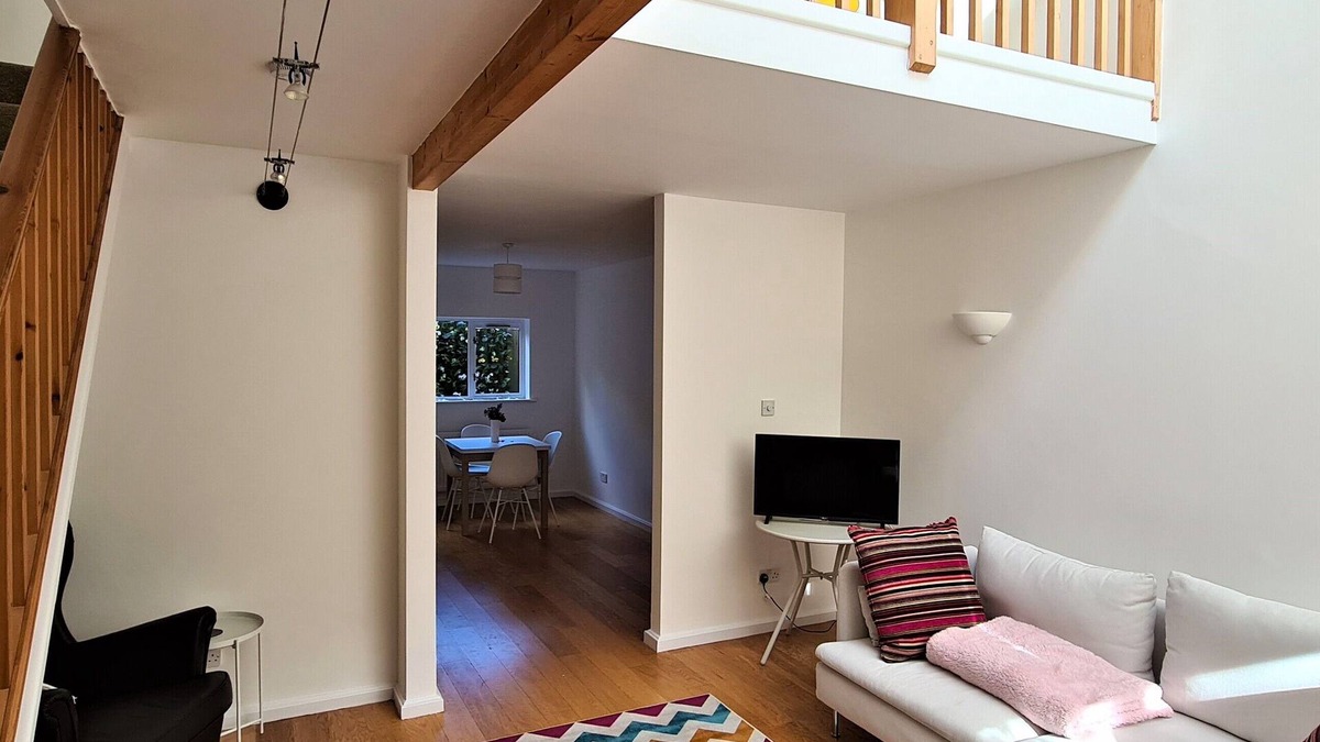 Headington House | Pretty house near shops and other facilities, close to the centre of Oxford