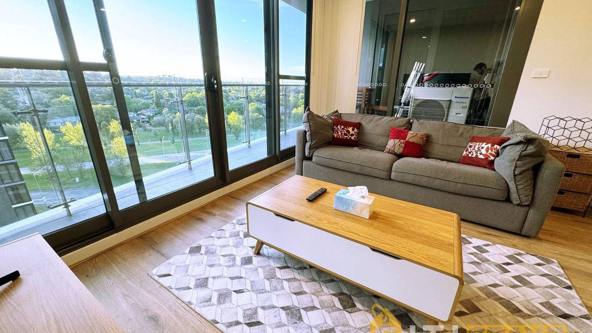 Phillip Apartment | Pretty in Phillip - 2bd 2bth Apt