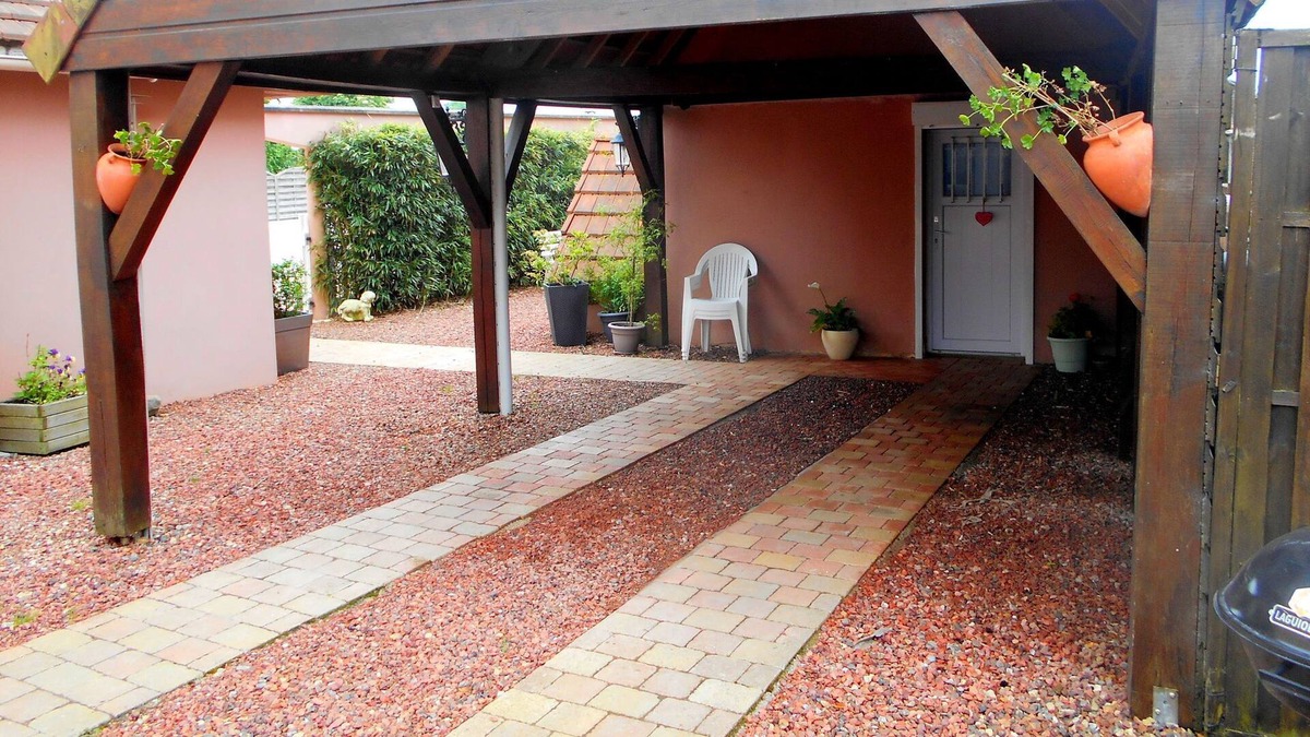 Folleville House | Pretty little cottage in the centre of the Somme region.