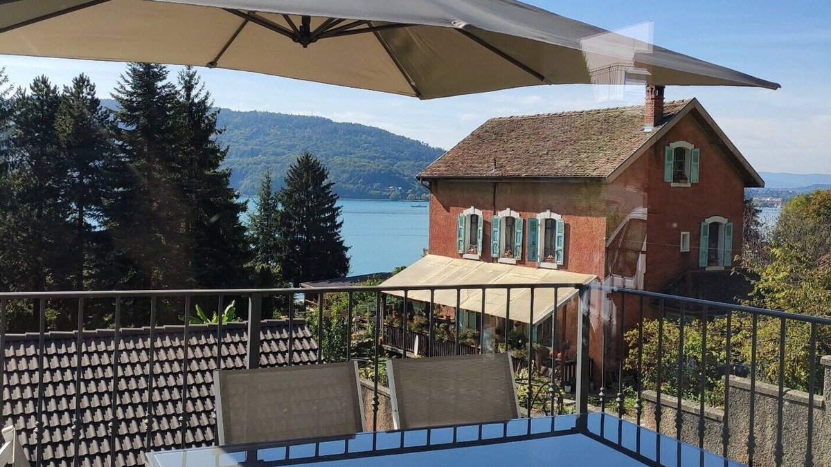 Veyrier-du-Lac House | Pretty little house 200 metres from the lake