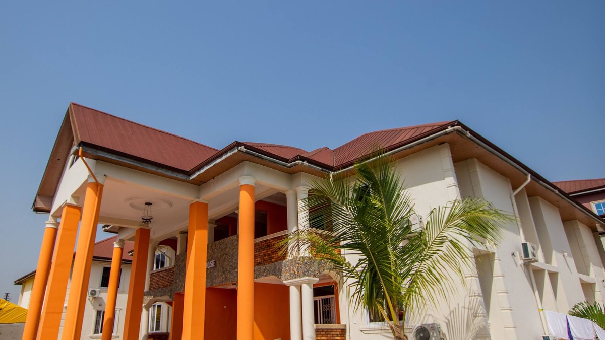 Kumasi Hotel | PRETTY PRIDE HOTEL