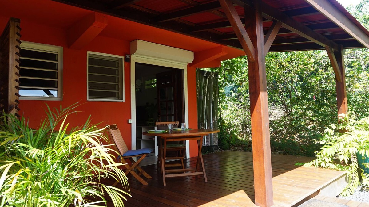 Port-Louis Apartment | Pretty studio with private terrace, 10 min walk from the beach and shopping faci