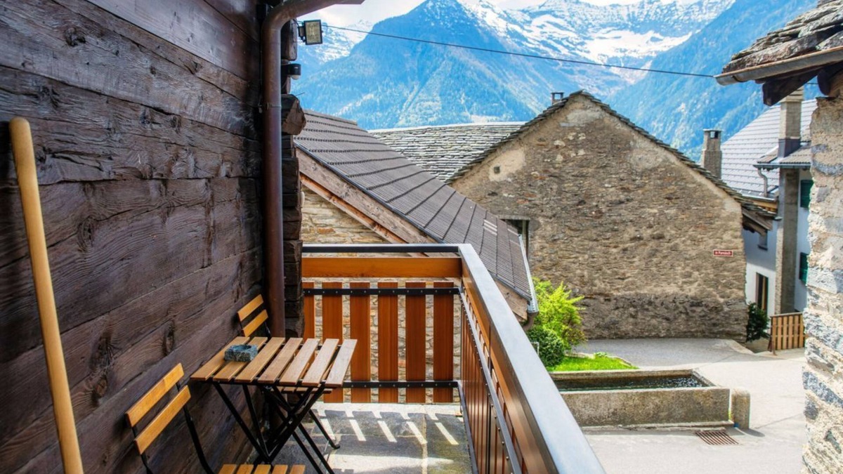 Sobrio Cabin | Pretty Typical mountain house in Faido (BAITA DAL GAT)