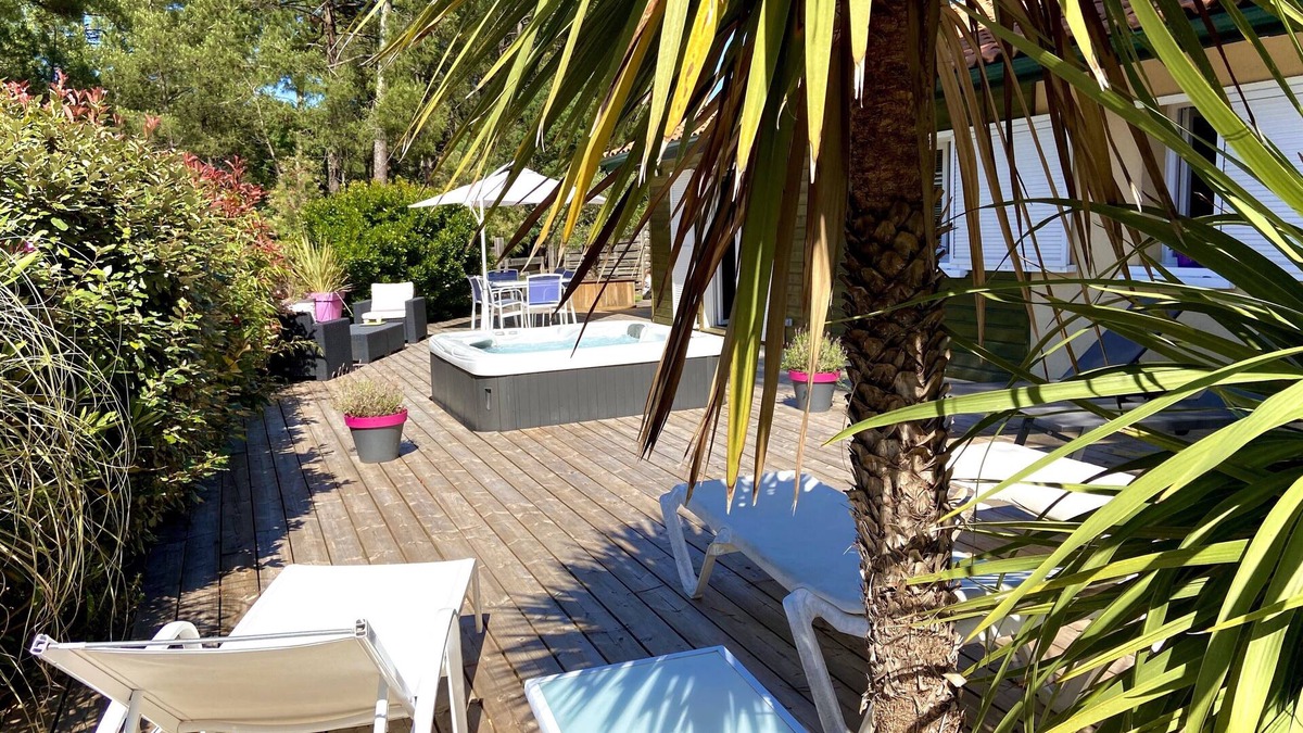 Lacanau-Ocean House | PRETTY VILLA JACUZZI HEATED, WIFI, renovated 2018 facing the golf LACANAU-OCEAN 6 p