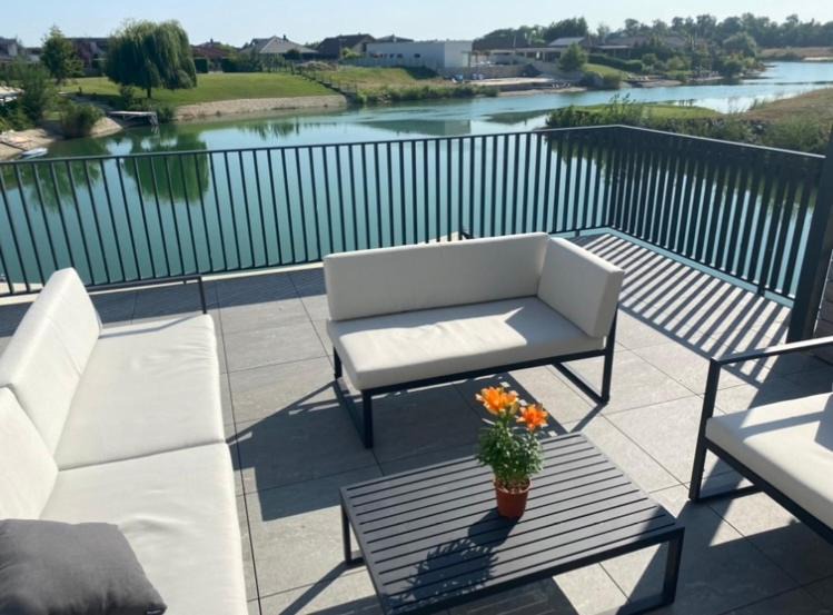 Hruba Borsa Apartment | Pri jazere - Golf rezort