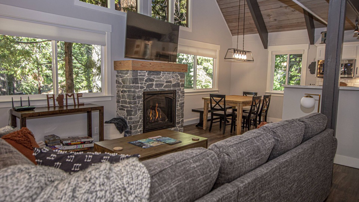 Sunnyside Cabin | Price Haus by Hauserman Rentals