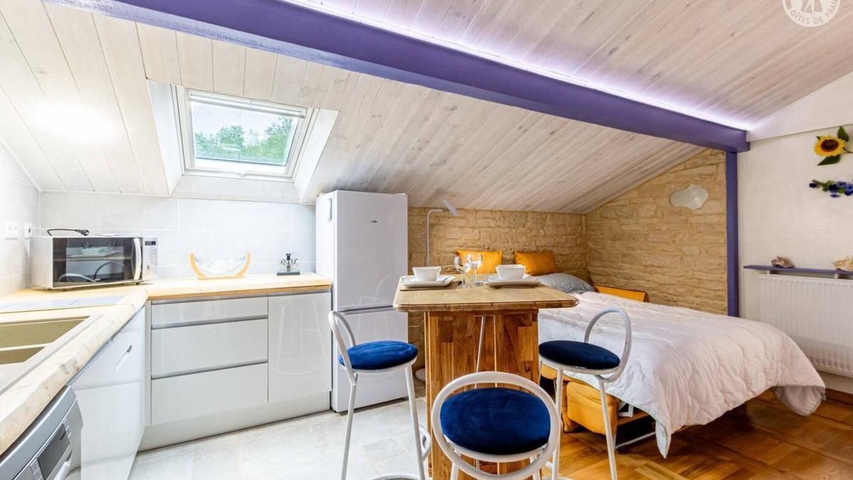 Pugny-Chatenod House | Prima - Pugny Chatenod
