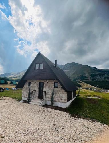 Virak House | Prima Vista