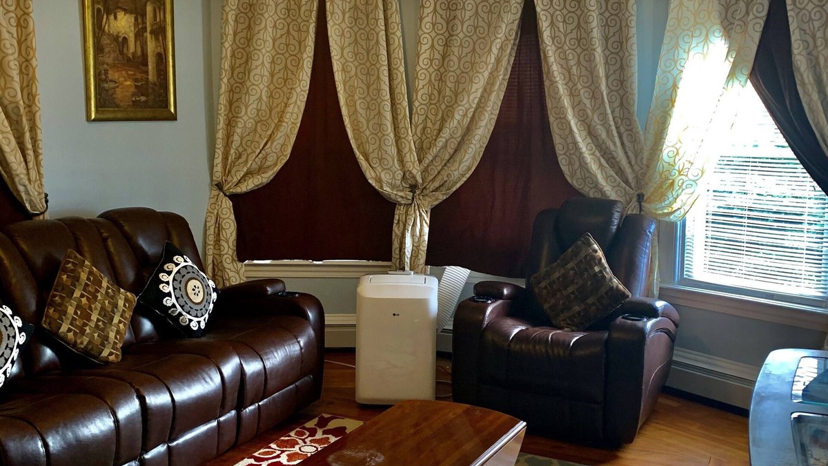 Pawtucket Apartment | Prime 2nd Fl Stay All-Incl