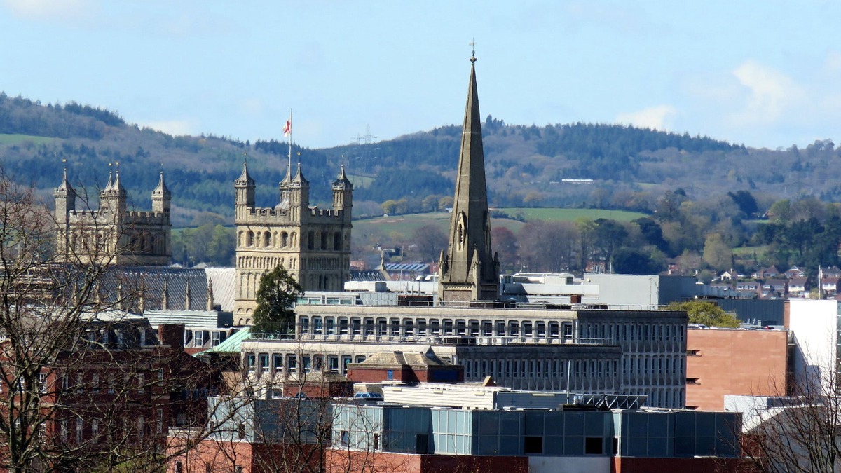 Exeter Apartment | Prime central Exeter apartment - affordable luxury, quiet, private parking.