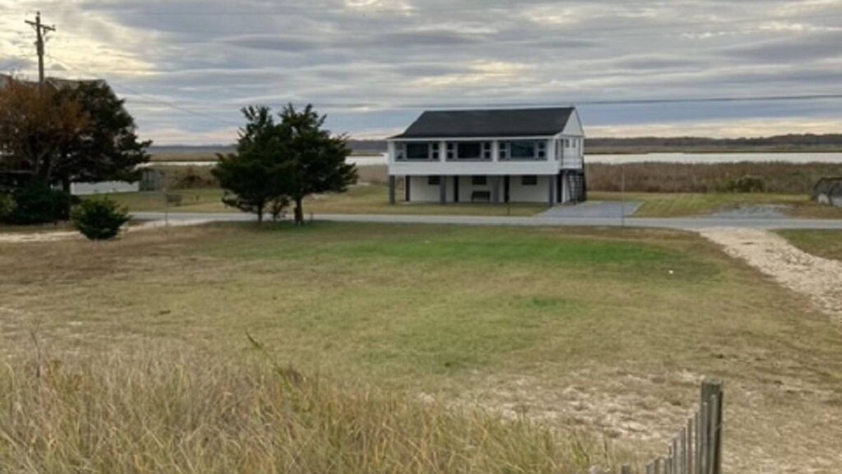 Prime Hook Beach House | Prime Hook Retreat - Amazing View of the Refuge - Beach Access Across the Street