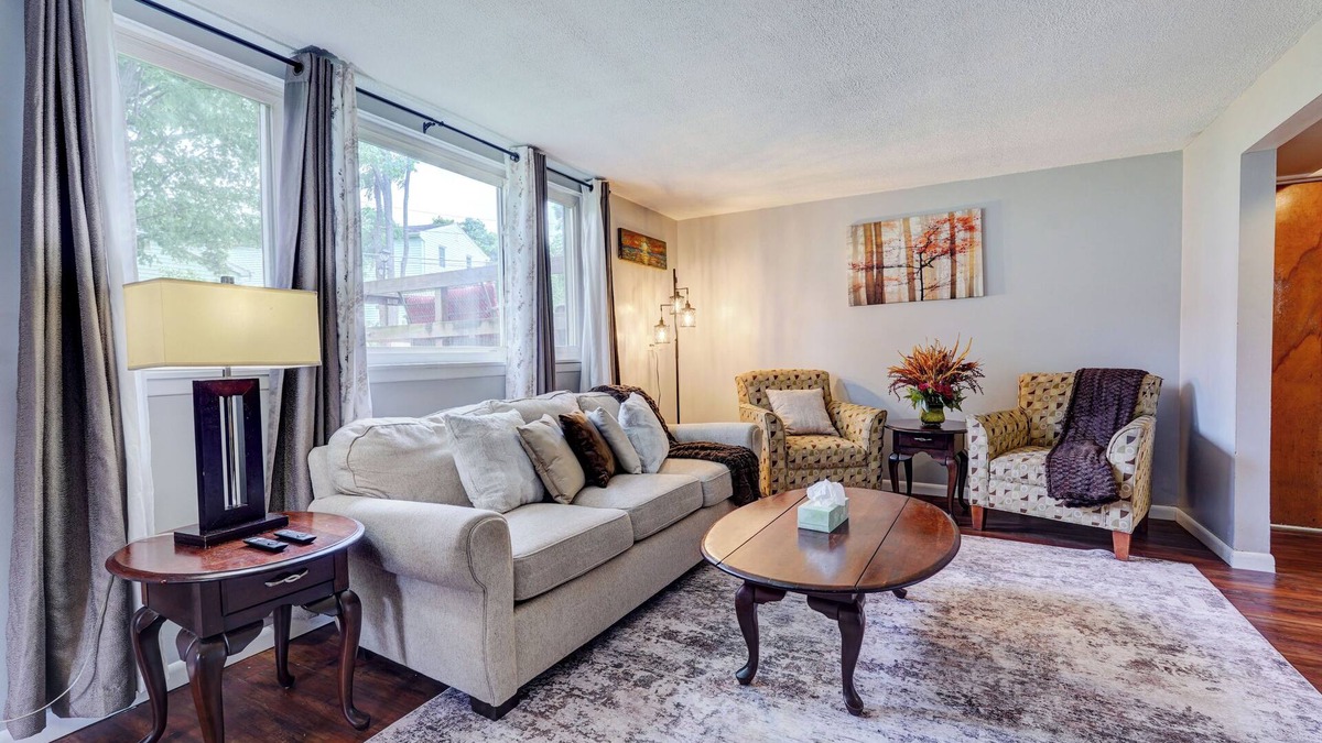 Rochester House | Prime Location! 5BR Home Near RIT, UofR, Parks, Shopping & Dining