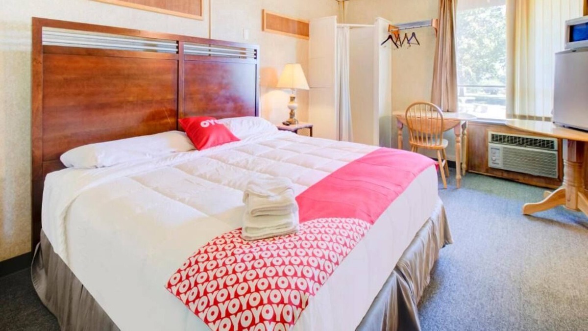 Drumright House | Prime Location! Free Parking Onsite, Close to Oklahoma Botanical Garden
