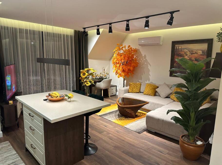 Varna City Centre Apartment | Prime Location! Outdoor Dining!